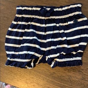 Ruffled shorts